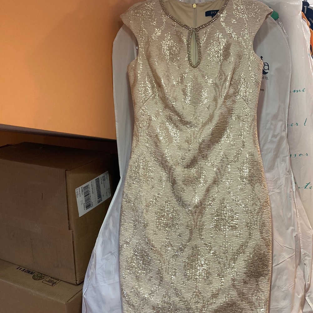 Brand Jax , Size 4, Color Beige, Cocktail dress